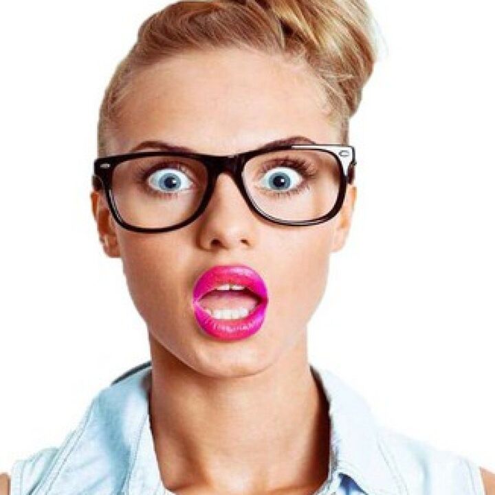 Uzatıcı ve egzersizler kullanarak penisinizi büyüterek kadınınızı şaşırtabilirsiniz.